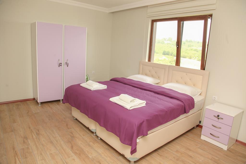 Aparthotel Royal Seza Kasustu